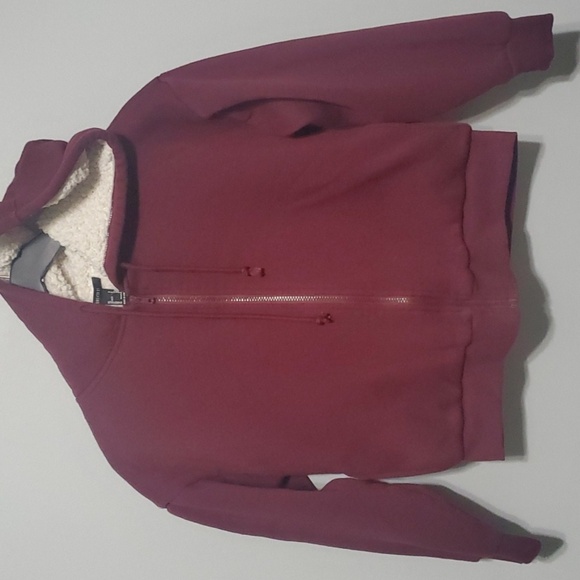 Forever 21 Jacket Mens Size Small Burgundy Sherpa-Lined Hoodie Zippered - Picture 2 of 9
